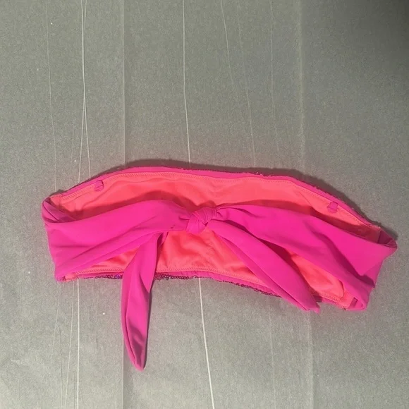 Victorias Secret Bathing suit top - Picture 2 of 3